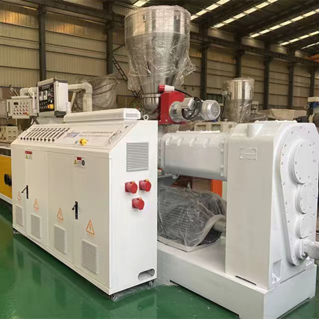 PVC/PE WPC zoladura ekipoak
