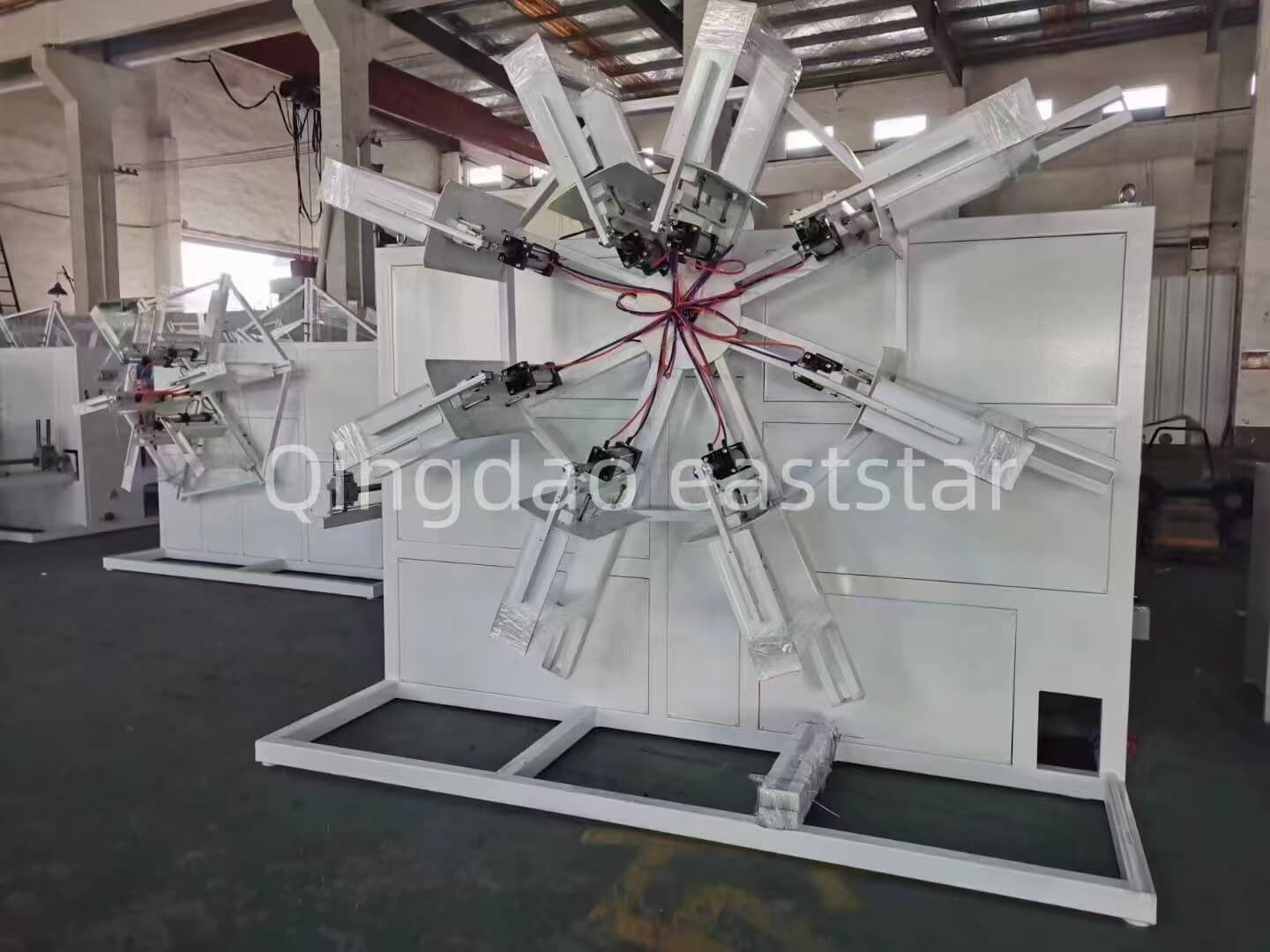 PVC altzairuzko alanbre indartutako mahuka estrusioaren ekoizpen-lerroa