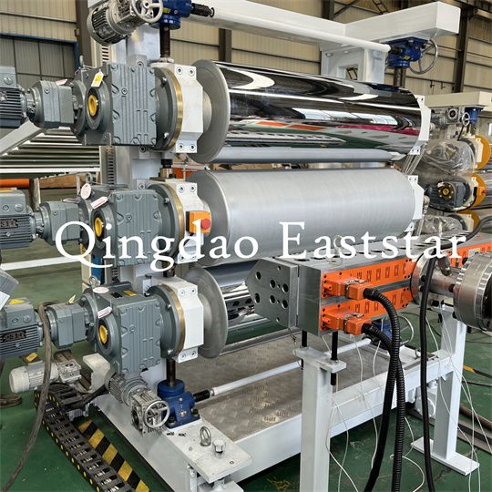 Hiru arraboleko xafla kalandria osatzeko makina